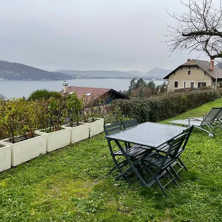 Maisonnette Vue Panoramique D'annecy 度假居 维里尔·杜·拉克