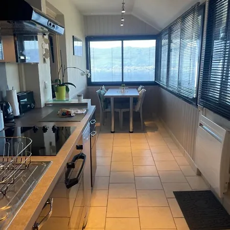 Maisonnette Vue Panoramique D'annecy 度假居